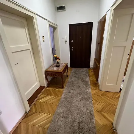 M'S Place 2, Lovely Apartment In The Very Heart Of Skopje *